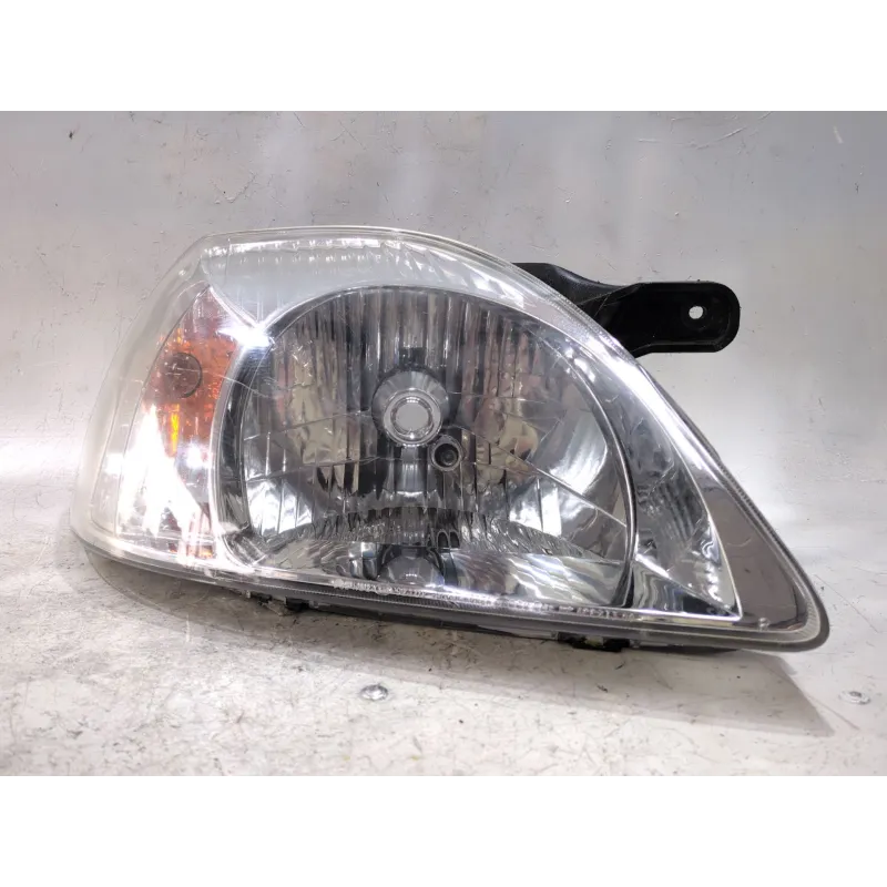 Recambio de faro delantero derecho para kia rio (bc)(2000) 1.4 referencia OEM IAM 92102FD0  