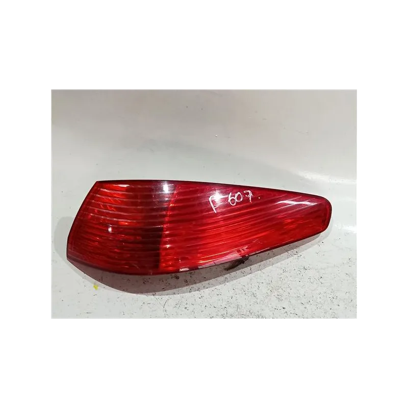 Recambio de piloto trasero derecho para peugeot 607 (s1)(12.200012.2004) 2.2 hdi referencia OEM IAM 2543D  