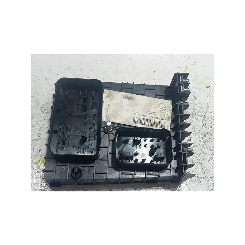 Recambio de caja fusibles/rele para volkswagen golf v (1k1)(2003) 2.0 tdi 16v referencia OEM IAM 1K0937124K  