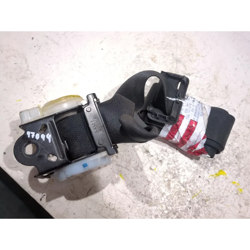 Recambio de cinturon seguridad trasero izquierdo para toyota avensis (_t25_) 2.0 d-4d (cdt250_) referencia OEM IAM 07177E5  