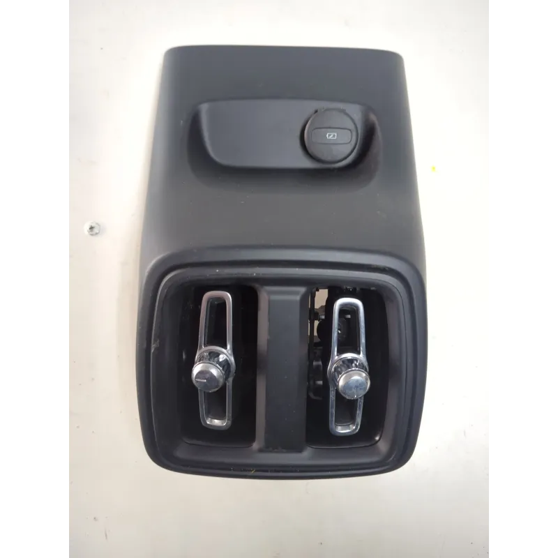 Recambio de aireador central para volvo xc40 (536) d3 referencia OEM IAM 31469030  