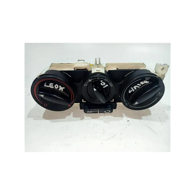 Recambio de mandos climatizador para seat leon (1m1)(11.1999) tdi referencia OEM IAM 1M0820045A 666951V01  