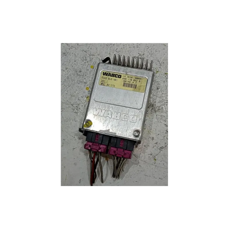 Recambio de centralita para mercedes-benz autobus urbano o-530 referencia OEM IAM 4461700820 ECAS BUS NR1 021372  