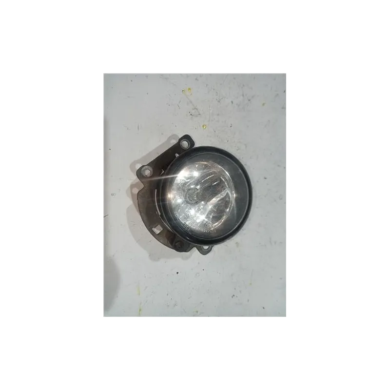 Recambio de faro antiniebla para mitsubishi pajero 2.5 td referencia OEM IAM A0KI0894  