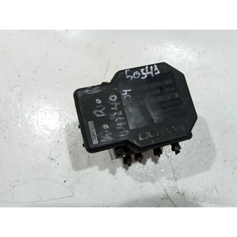 Recambio de nucleo abs para kia rio (bc)(2000) 1.4 referencia OEM IAM 95610FD330  