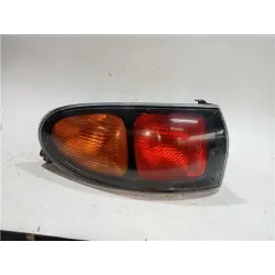 PILOTO TRASERO IZQUIERDO 305895L 