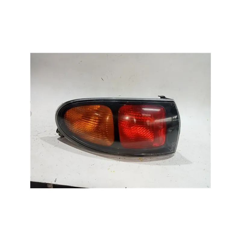 Recambio de piloto trasero izquierdo para daewoo lanos (1997) 1.6 16v referencia OEM IAM 305895L  
