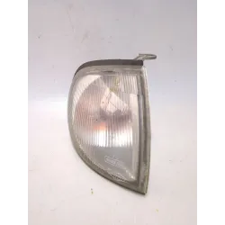 Recambio de intermitente delantero derecho para nissan serena (c2_) 2.0 sgx referencia OEM IAM 6772530  