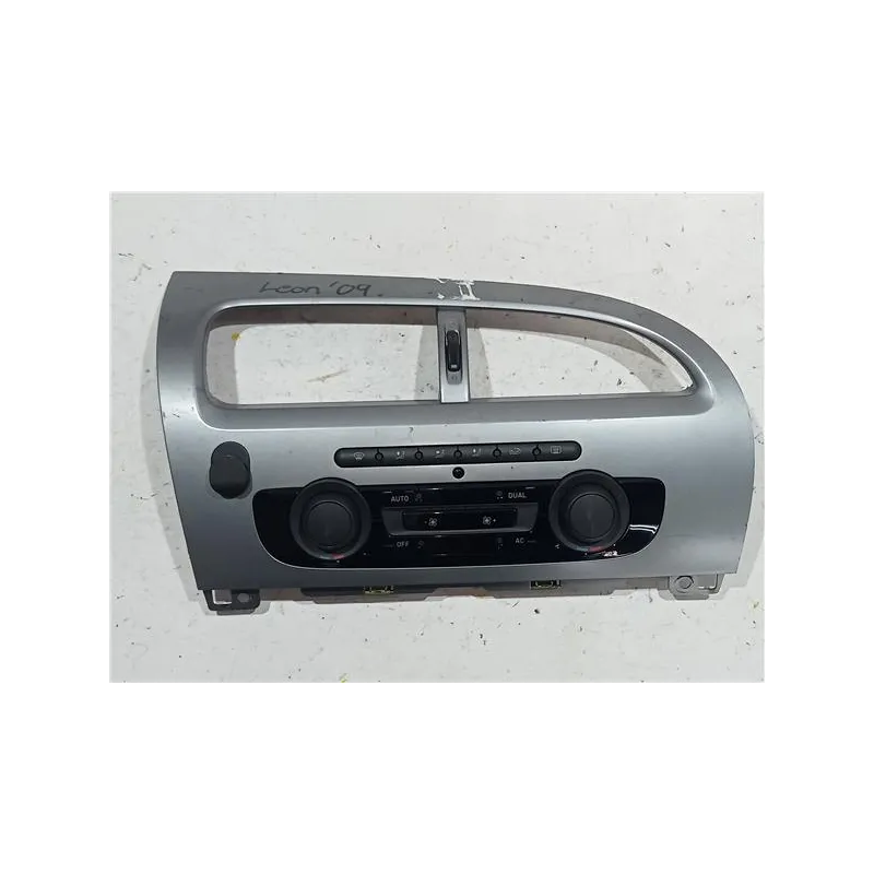 Recambio de mandos climatizador para seat leon (1p1)(05.2005) tdi 16v referencia OEM IAM 5P0907044M  