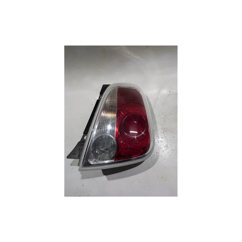 Recambio de piloto trasero derecho para fiat 500 (150) berlina (2007) referencia OEM IAM 27043201  