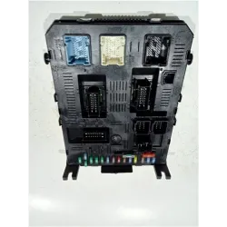 Recambio de caja fusibles/rele para citroën c5 berlina (2004) 2.0 collection [2,0 ltr. - 100 kw hdi fap cat (rhr / dw10bted4)] r