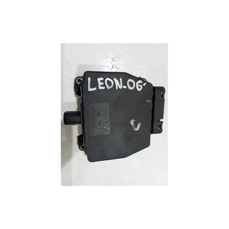 Recambio de valvula aire adicional para seat leon (1p1)(05.2005) tdi 16v referencia OEM IAM 6Q0906625  