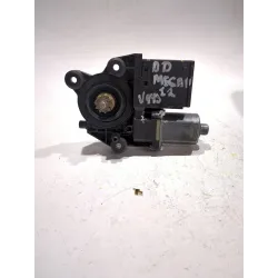Recambio de motor elevalunas delantero derecho para renault megane 1.9 referencia OEM IAM 965368200  