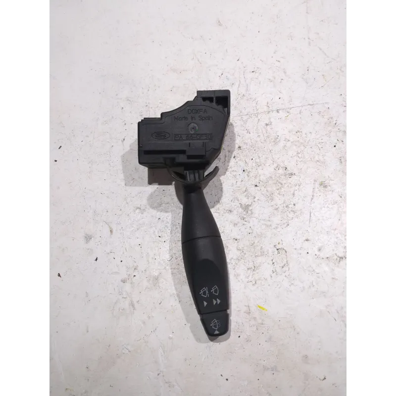 Recambio de mando limpia para ford fiesta v (jh_, jd_) 1.4 tdci referencia OEM IAM PA66GF30  