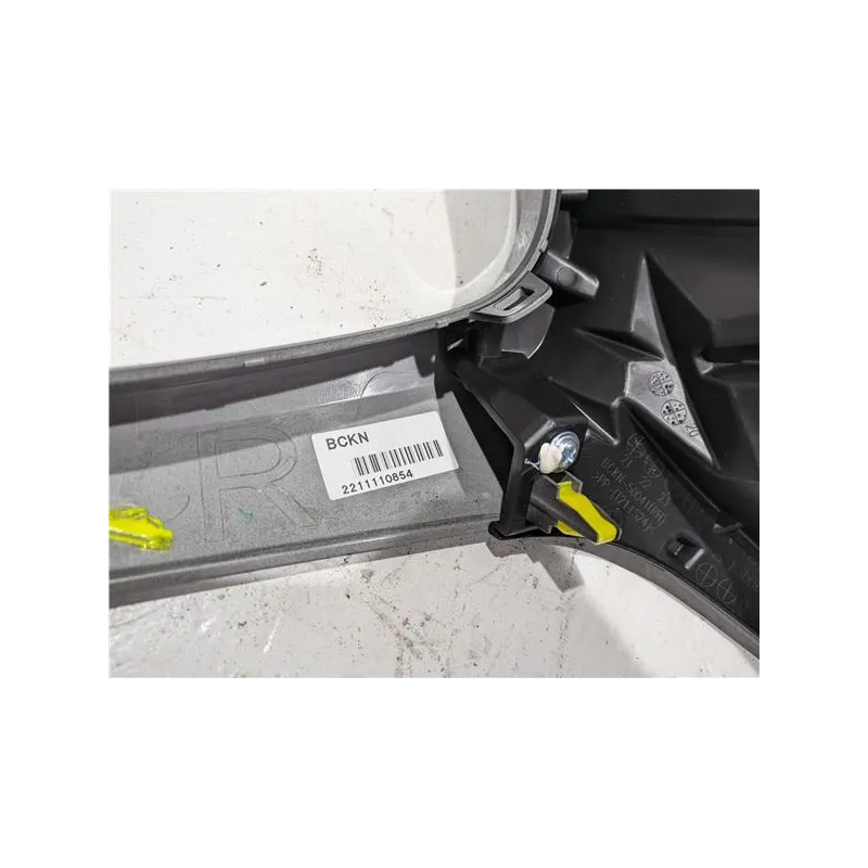 Recambio de moldura faro derecho para mazda 3 berlina (bp)(2019) referencia OEM IAM BCKN50041 2211110854  