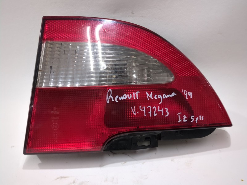 Recambio de piloto porton trasero izquierdo para renault megane i classic (la0/1_) 1.9 d (la0a, la0u, la0r) referencia OEM IAM 7