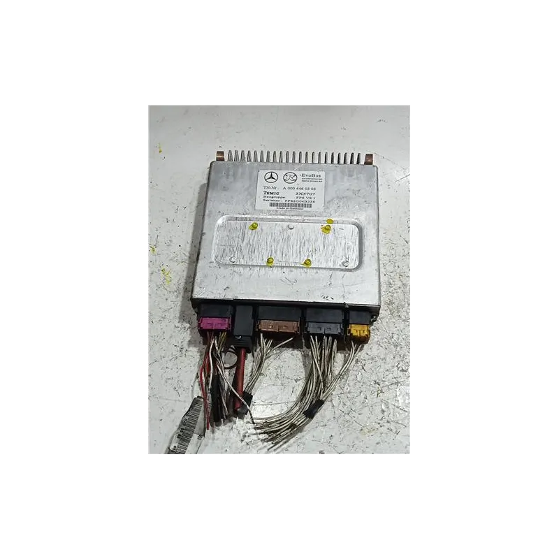 Recambio de centralita para mercedes-benz autobus urbano 6374 referencia OEM IAM A0004460303  