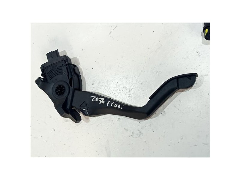 Recambio de potenciometro pedal gas para peugeot 207 (2006) 1.4 confort [1,4 ltr. - 50 kw hdi] referencia OEM IAM 968280578000  