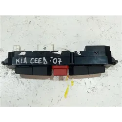 Recambio de interruptor luces emergencia para kia ceed (ed)(2006) 2.0 emotion [2,0 ltr. - 103 kw crdi] referencia OEM IAM 937001