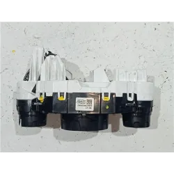 Recambio de mandos climatizador para ford fiesta (ce1)(2017) referencia OEM IAM C1B119980AE  