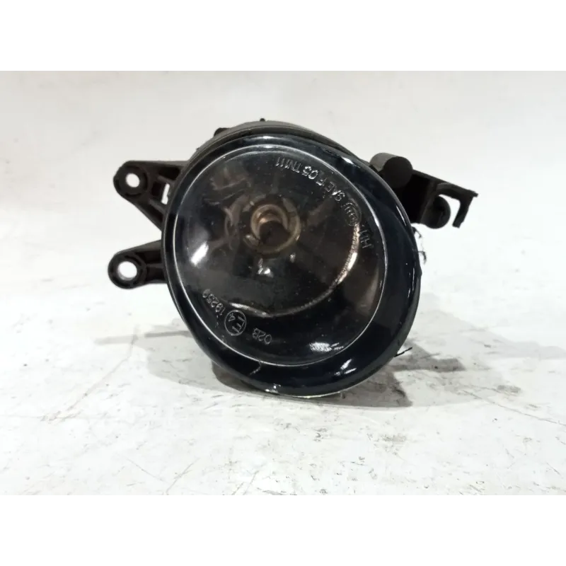 Recambio de faro antiniebla izquierdo para audi a4 b6 (8e2) 1.9 tdi referencia OEM IAM   