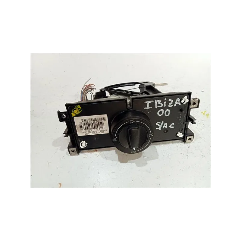 Recambio de mandos climatizador para seat ibiza (6k1)(08.1999) 1.4 referencia OEM IAM 6K0819045C 030622Q  