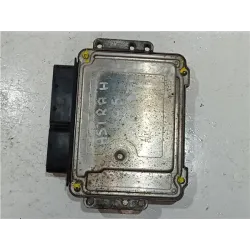 Recambio de centralita inyeccion para opel astra h berlina (2004) 1.6 referencia OEM IAM 0281011943 55556829  