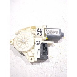 MOTOR ELEVALUNAS TRASERO IZQUIERDO 827310001R 