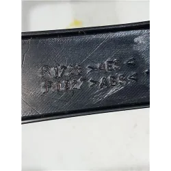 Recambio de moldura piloto trasero izquierdo para mitsubishi pajero 2.5 td referencia OEM IAM MR539345  
