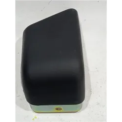 Recambio de moldura paragolpes delantero derecho para mitsubishi pajero 2.5 td referencia OEM IAM MOLDURA DEL. DCHA.  