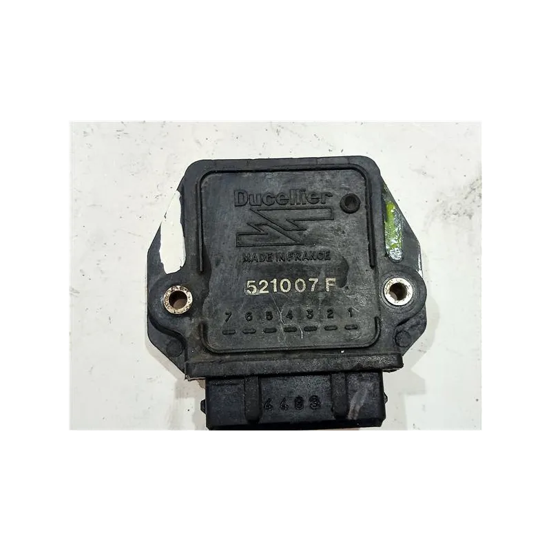 Recambio de modulo encendido para peugeot 205 berlina (02.1983) 1.8 diesel referencia OEM IAM 521007F  