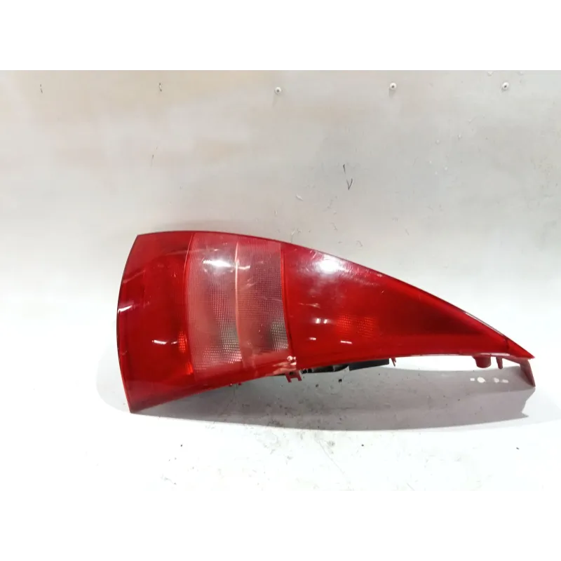 Recambio de piloto trasero izquierdo para citroën c3 i (fc_, fn_) 1.4 hdi referencia OEM IAM   