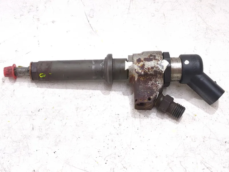 Recambio de inyector para citroën xsara berlina (1997) 2.0 hdi 90 referencia OEM IAM 9652173780  
