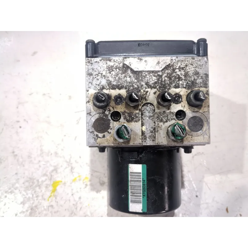 Recambio de nucleo abs para peugeot 407 hdi 135 referencia OEM IAM 15448201A  