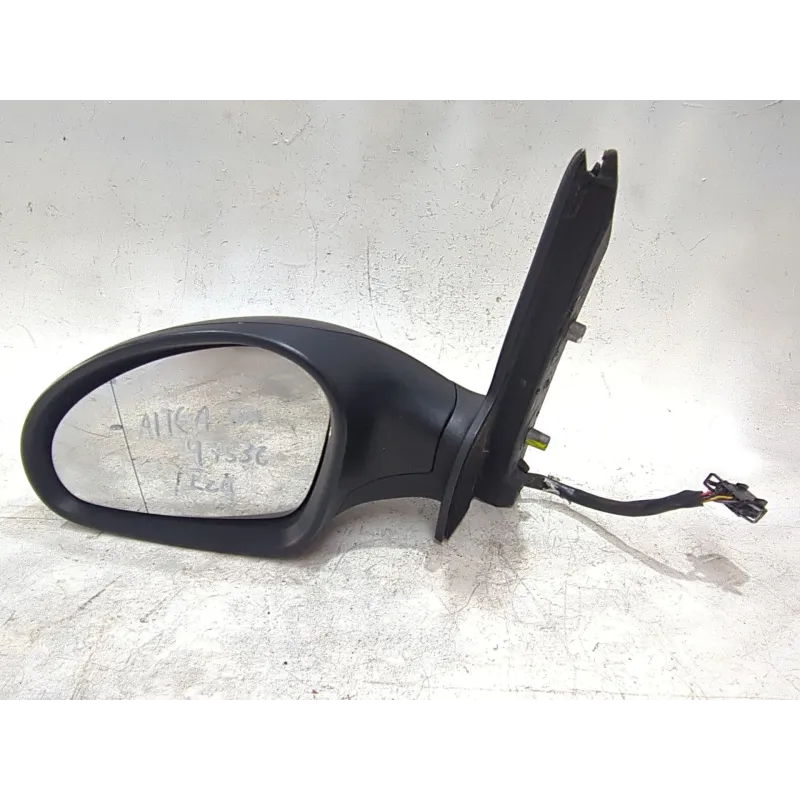 Recambio de retrovisor izquierdo para seat altea (5p1) 1.6 referencia OEM IAM 212873135  