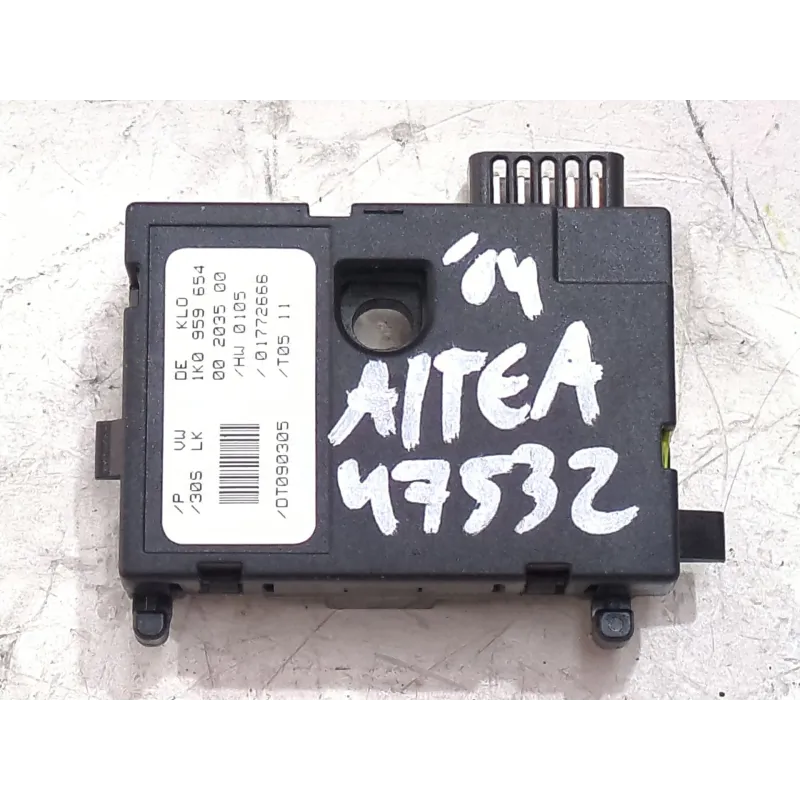 Recambio de sensor angulo de giro para seat altea (5p1) 1.6 referencia OEM IAM 1K0959654  