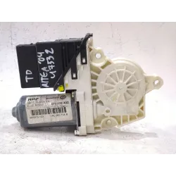 MOTOR ELEVALUNAS TRASERO DERECHO 993425100 1K0959704B 