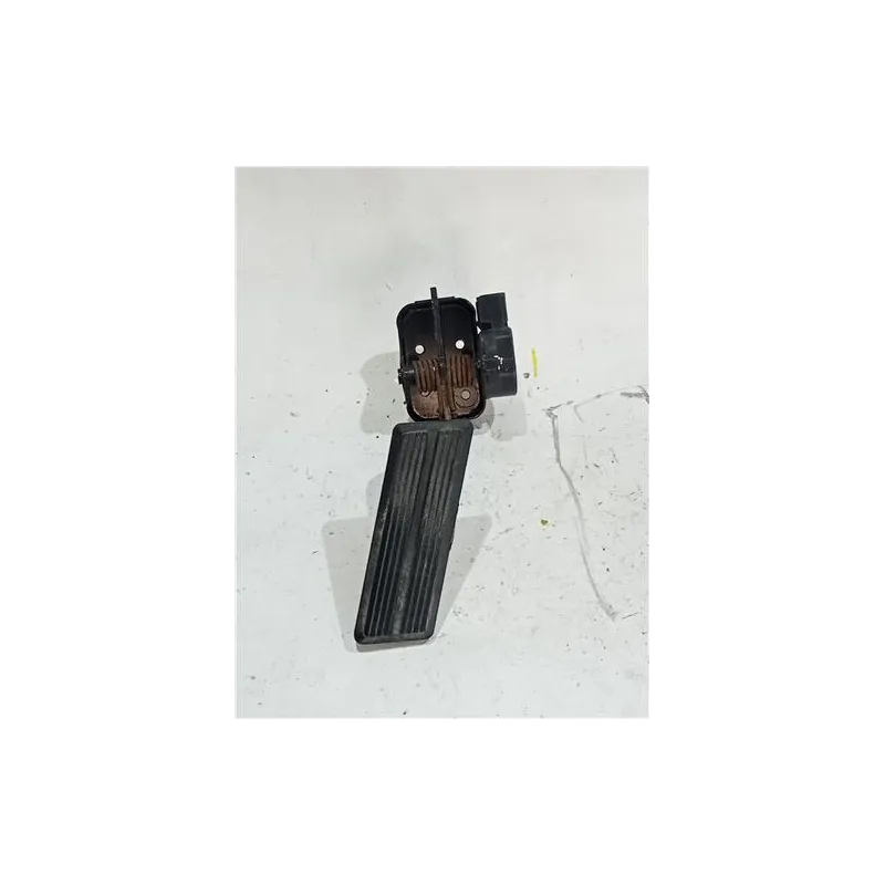 Recambio de potenciometro pedal gas para chrysler voyager gs (1996) 2.5 tdic awd referencia OEM IAM 04612742  