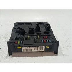 Recambio de caja fusibles/rele para peugeot 407 hdi 135 referencia OEM IAM 9655221180 BSIS0300  
