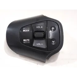 Recambio de mando volante para kia carens iv van (a4) crdi referencia OEM IAM 80309  