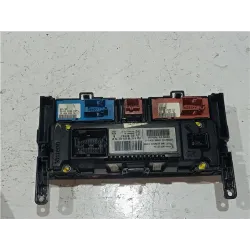 Recambio de mandos climatizador para peugeot 407 hdi 135 referencia OEM IAM VP4PUH18C612FE  