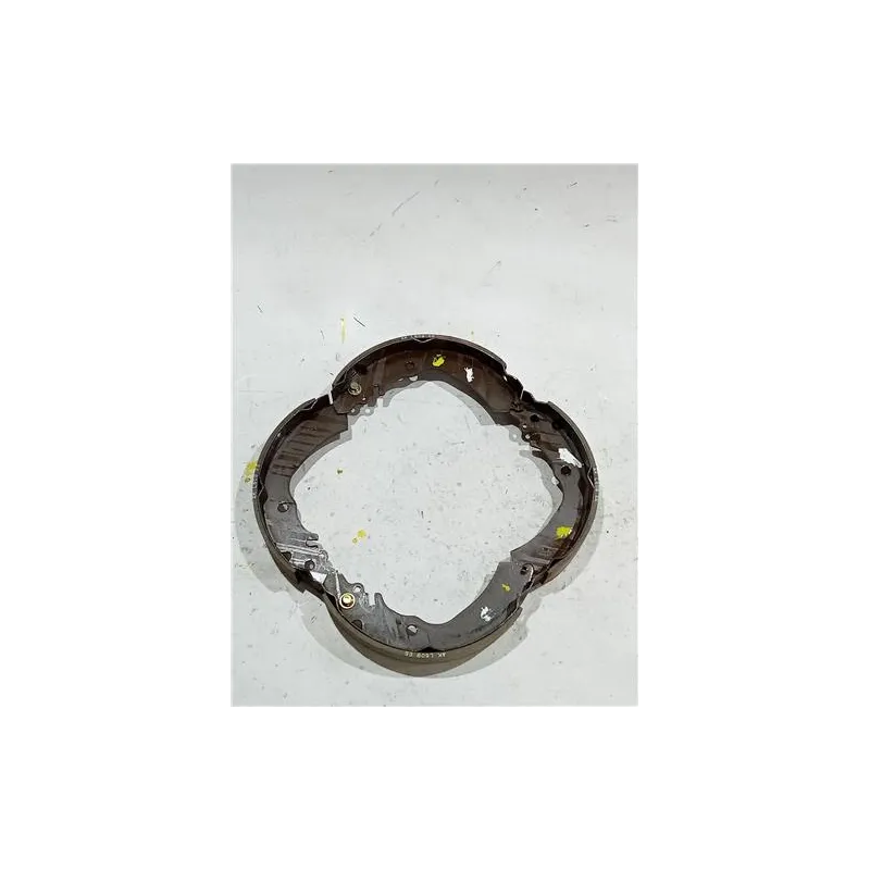 Recambio de zapatas para mitsubishi carisma berlina 5 (da0)(1995) 1.9 di-d referencia OEM IAM MB950062  