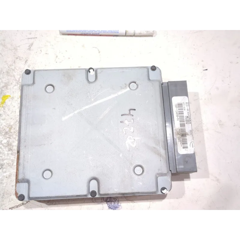 Recambio de centralita inyeccion para ford fiesta iv (ja_, jb_) 1.8 di referencia OEM IAM YS6F12A650FH 1YS6F12A650FH 