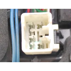 Recambio de piloto porton trasero derecho para kia carens iv van (a4) crdi referencia OEM IAM 92404A4110  