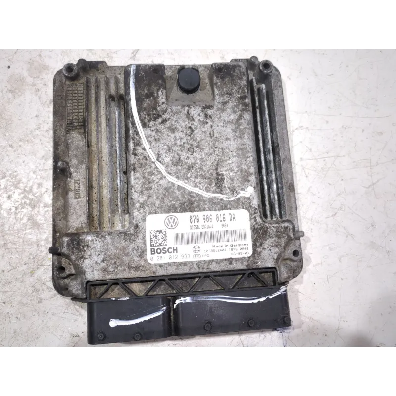 Recambio de centralita inyeccion para volkswagen touareg (7la, 7l6, 7l7) 2.5 r5 tdi referencia OEM IAM 0281012933  