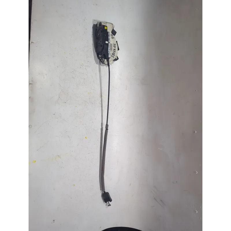 Recambio de cerradura puerta delantera derecha para seat ibiza iv (6j5, 6p1) 1.6 tdi referencia OEM IAM 5N1837016C  