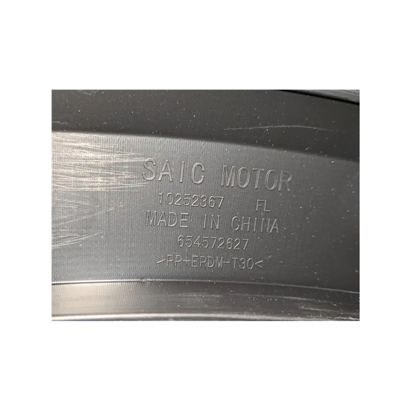Recambio de aletin delantero izquierdo para mg zs ev (01.2021) referencia OEM IAM 654572627  