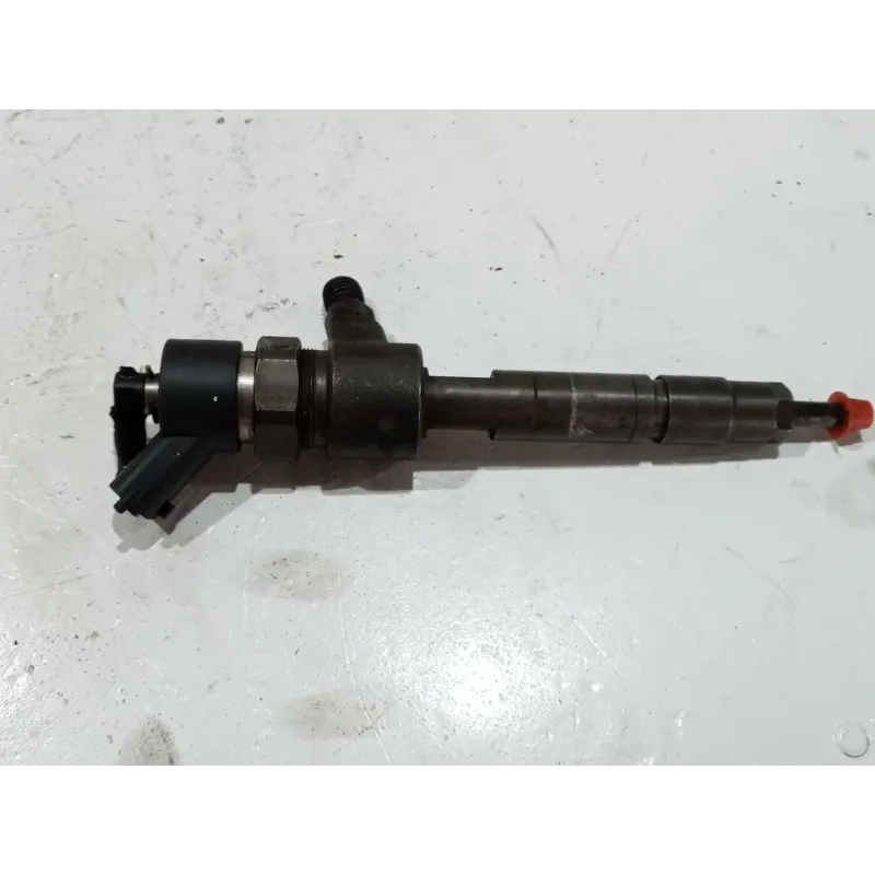 Recambio de inyector para fiat stilo (192)(2001) 1.9 jtd (192_xe1a) referencia OEM IAM 0445110119  