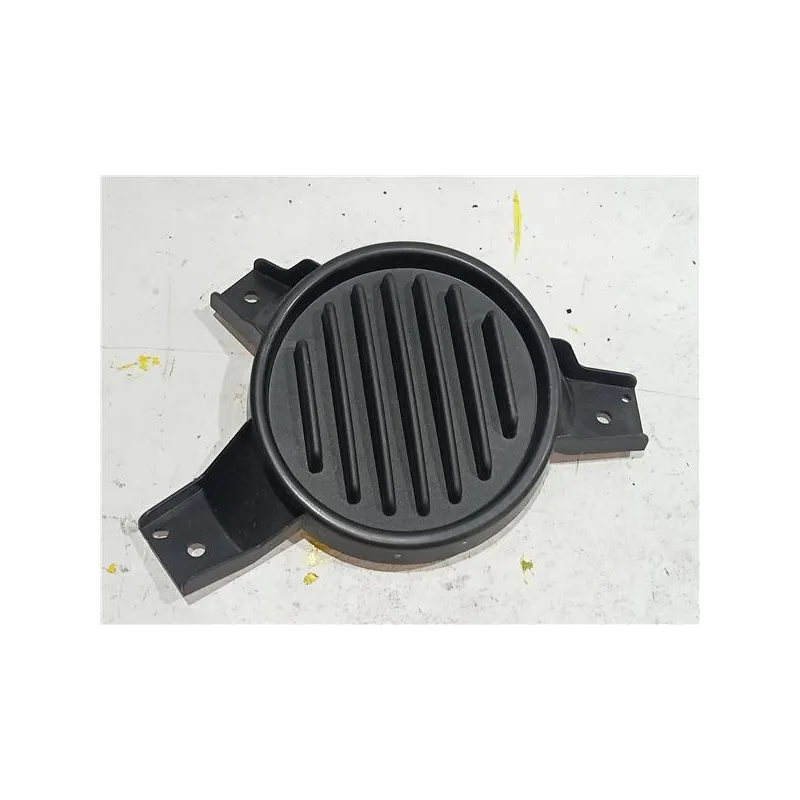 Recambio de varios para suzuki ignis (rg/fh)(2000) referencia OEM IAM 71761-86G00  