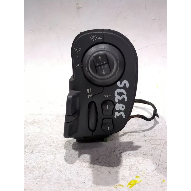 Recambio de mando multifuncion para renault scenic ii (jm)(2003) 1.5 dci (jm1f) referencia OEM IAM   